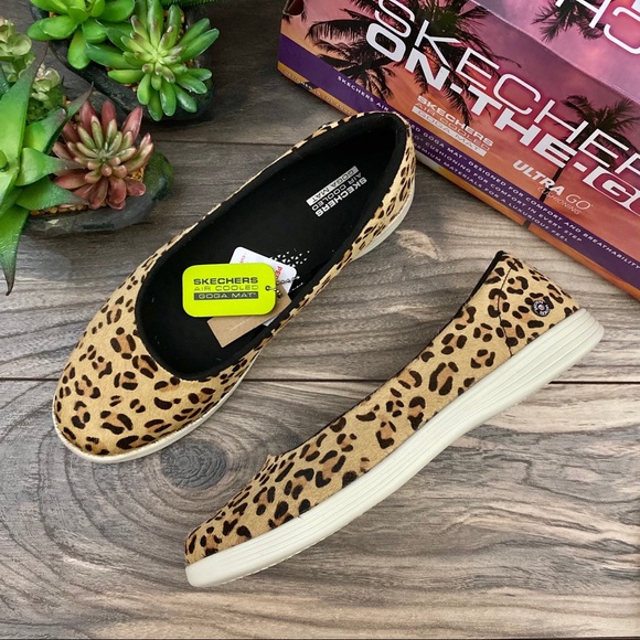 Skechers Shoes - NIB Skechers On The Go Goga Mat Skimmer Flat